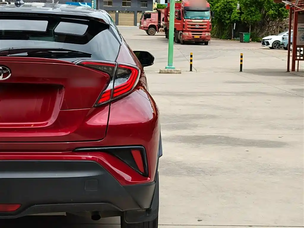 Toyota IZOA 2020 2.0L Yi Chi Edition фото 20