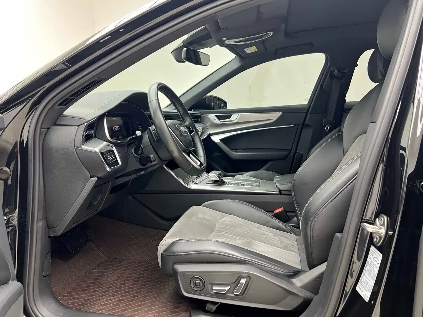 Audi A6L 2023 45 TFSI Premium Selection Dynamic фото 5