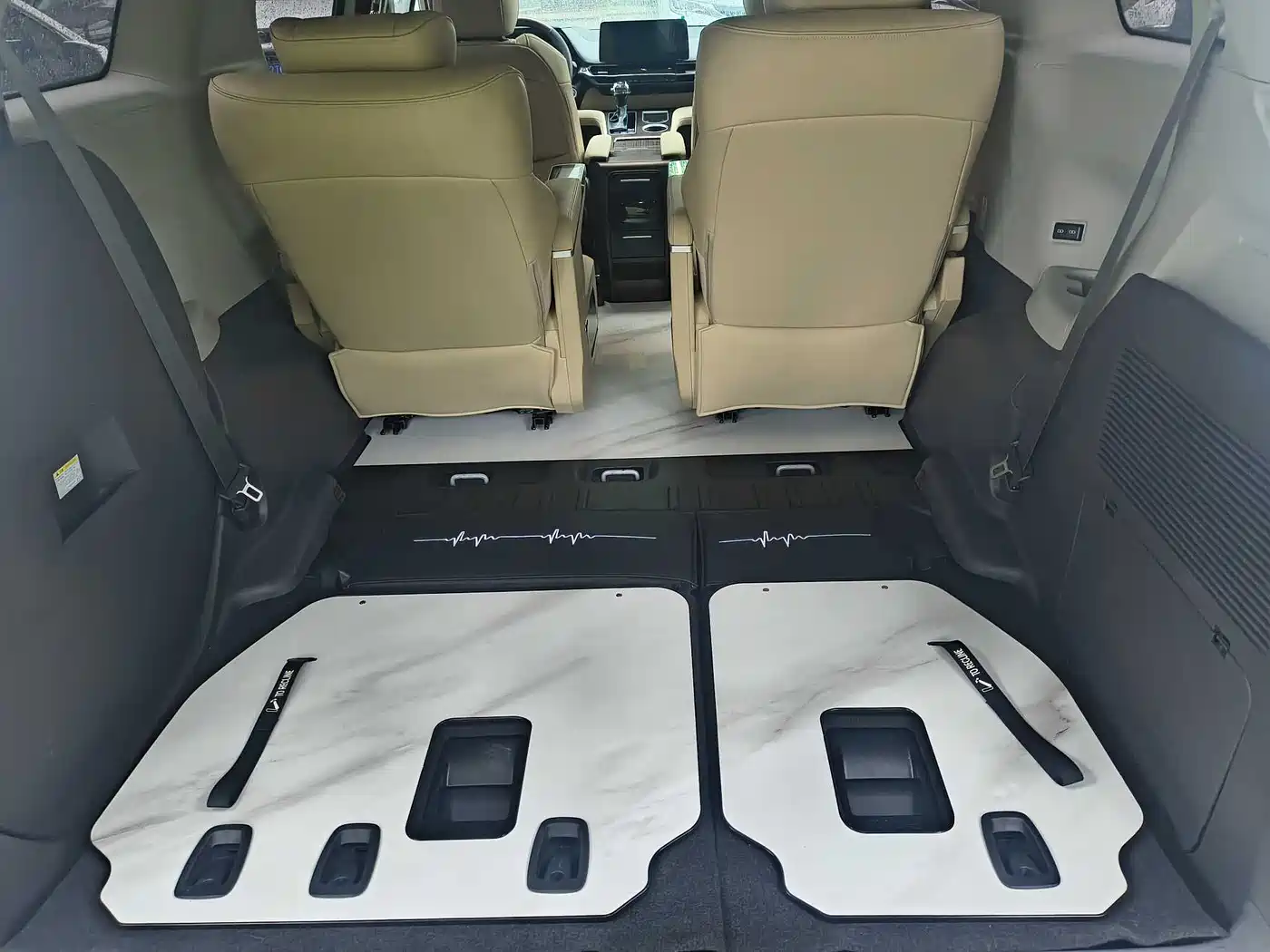 Toyota Sienna 2023 2.5L Hybrid Comfort Edition фото 23