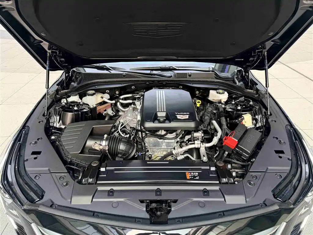 Cadillac CT5 2024 28T Luxury Model Pro фото 27