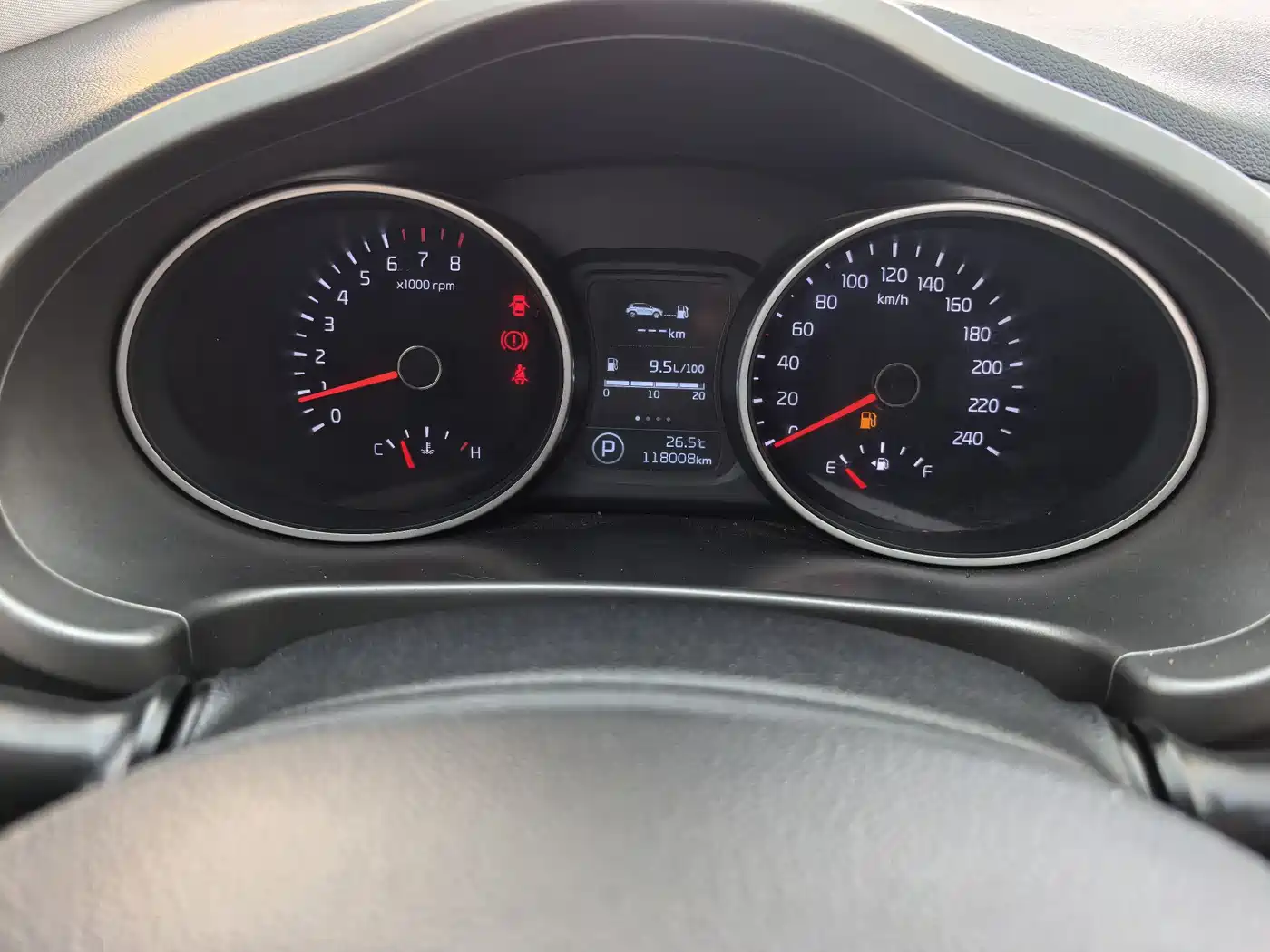 Kia Sportage 2015 2.0L Automatic 2WD DLX фото 13