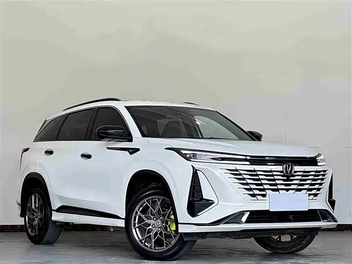 Changan CS75 PLUS 2023 3rd Generation 1.5T Automatic Luxury Edition фото 3