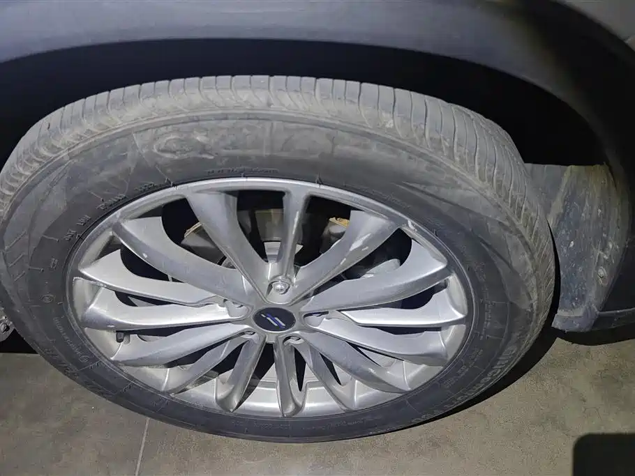 CHANGAN CHANGAN AUCHAN X7 PLUS