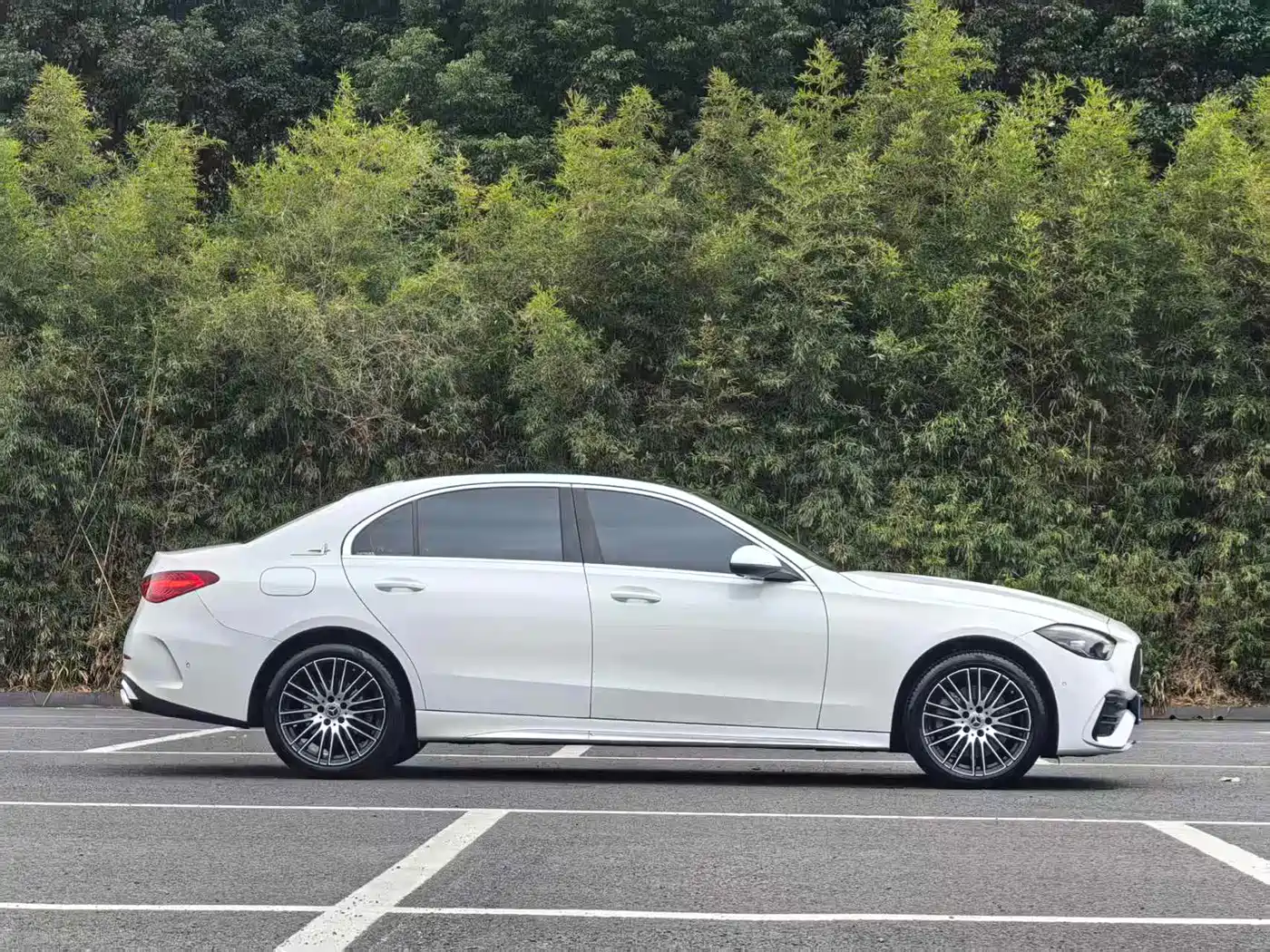 Mercedes-Benz C-Class 2024 C 260 L Sport фото 3