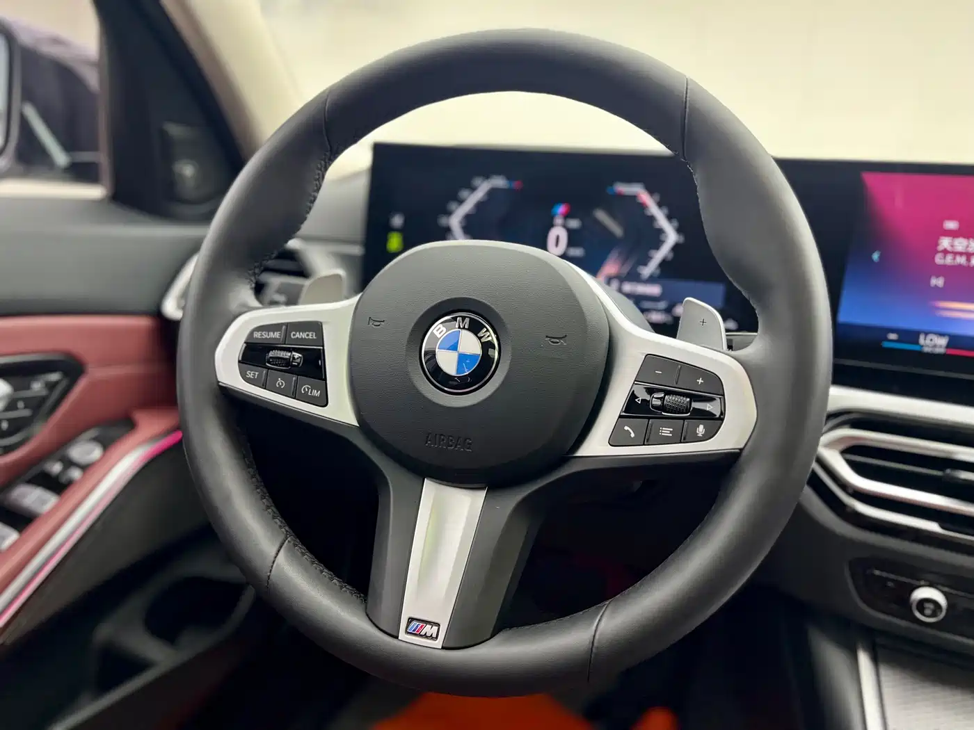 BMW 3 Series 2024 325Li M Sport Shadowline Package фото 19