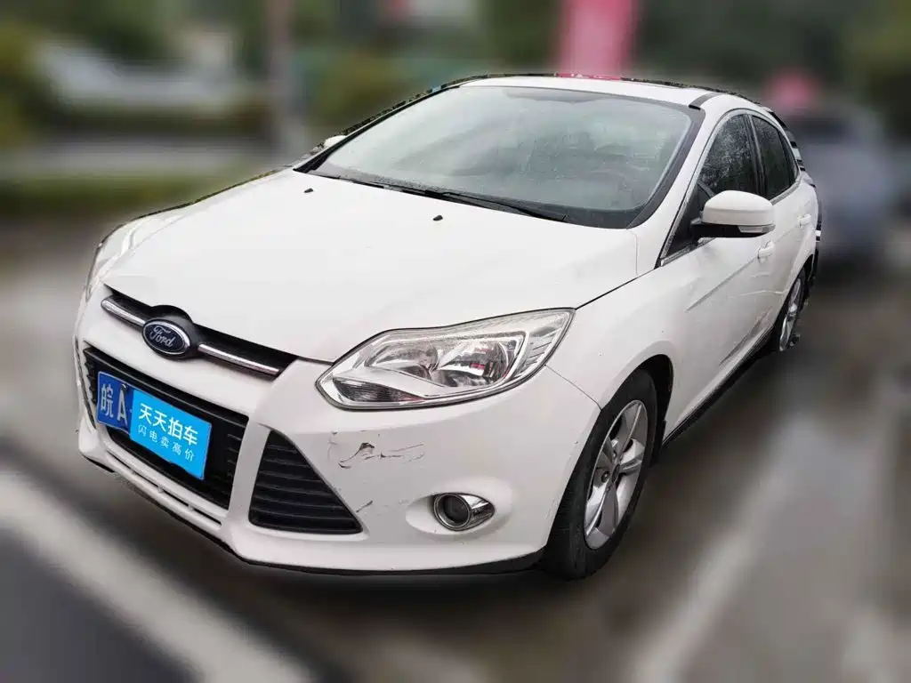 Photo 1 - Ford Focus