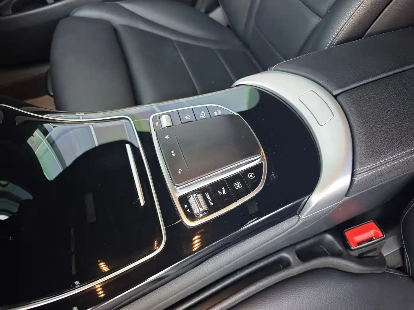 MERCEDES-BENZ GLC COUPE