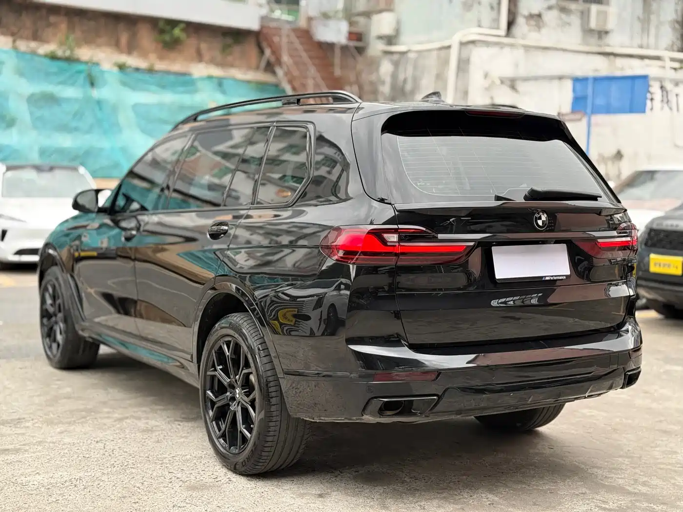 BMW X7 2020 xDrive40i Leading Luxury Package фото 12