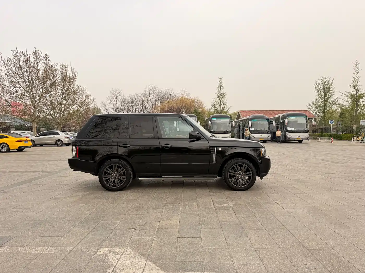 Land Rover Range Rover 2012 5.0 NA V8 фото 8