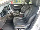 Фото 15 - Geely Borui PHEV