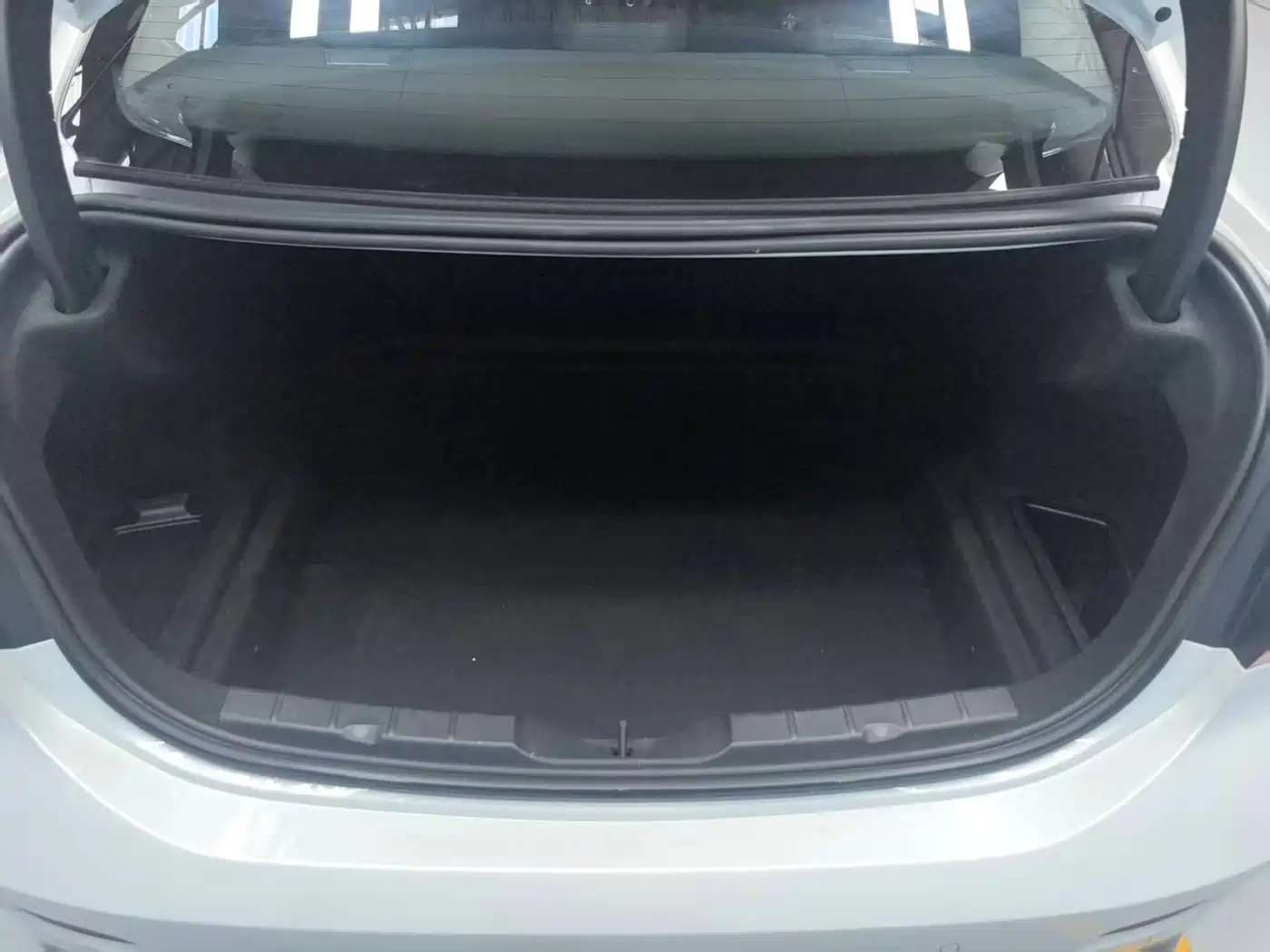 BMW 1 Series 2023 120i M Sport фото 21