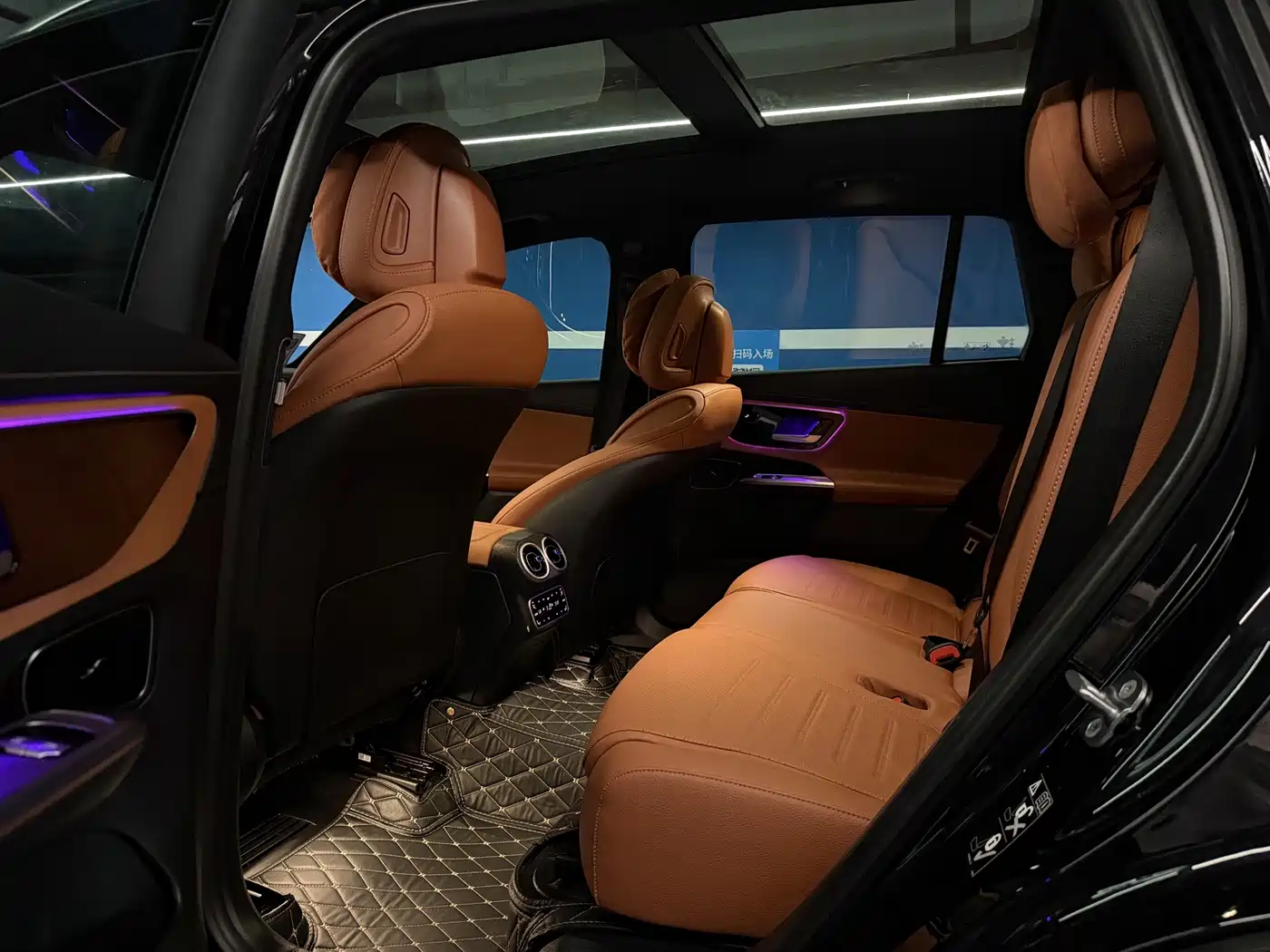 Mercedes-Benz GLC, миниатюра 10