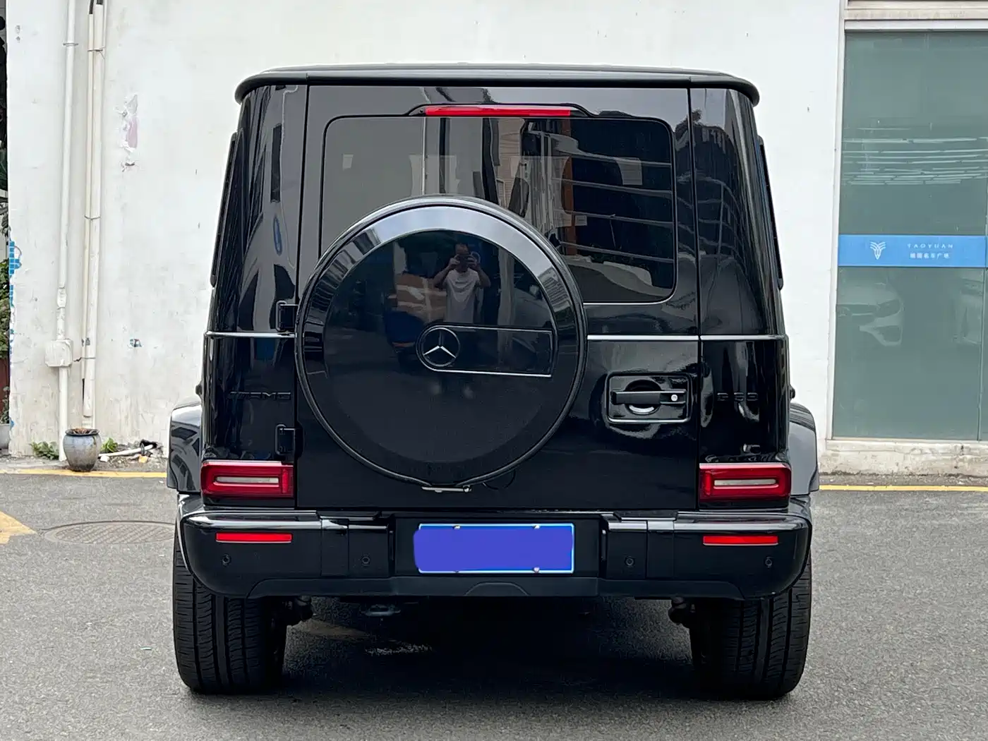 Mercedes-Benz G-Class AMG 2022 AMG G 63 55th Anniversary Edition фото 17