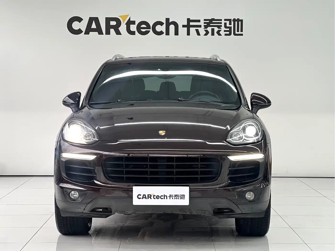 Porsche Cayenne 2015 Cayenne 3.0T фото 2