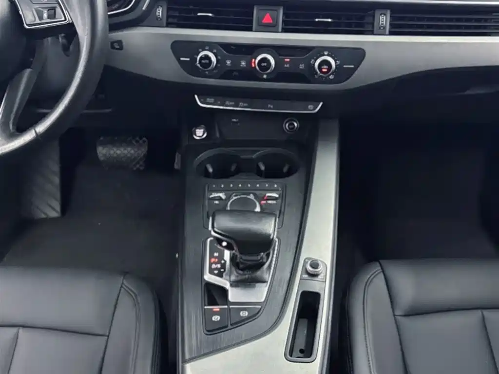 Audi A4L 2019 40 TFSI Progressive (China VI) фото 15
