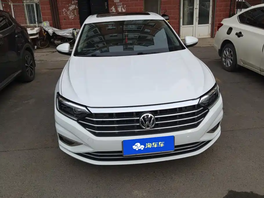 Volkswagen Sagitar 2019 200TSI DSG Comfort Edition China VI фото 2