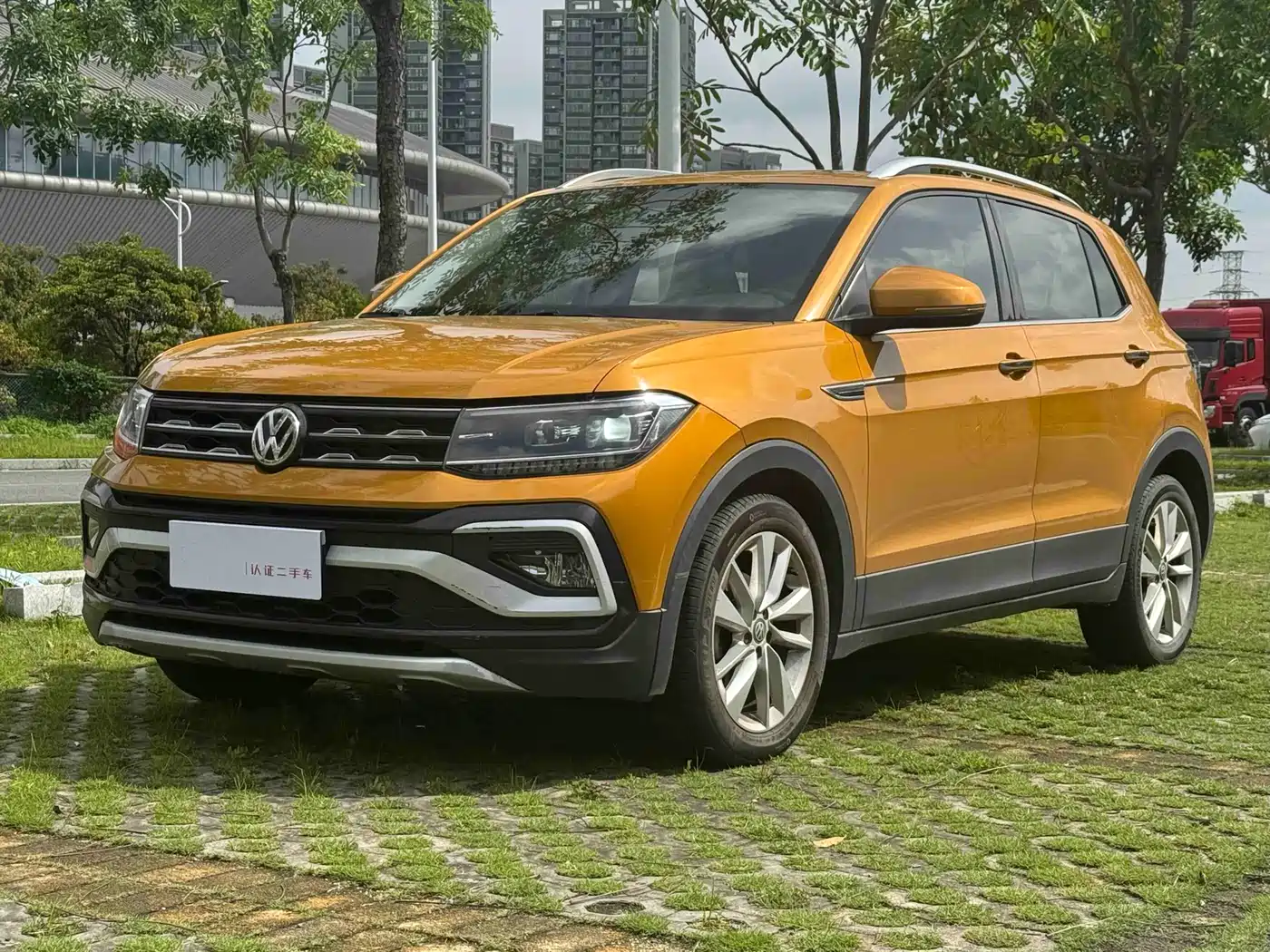 Volkswagen T-Cross 2019 280TSI DSG Comfort Edition фото 2