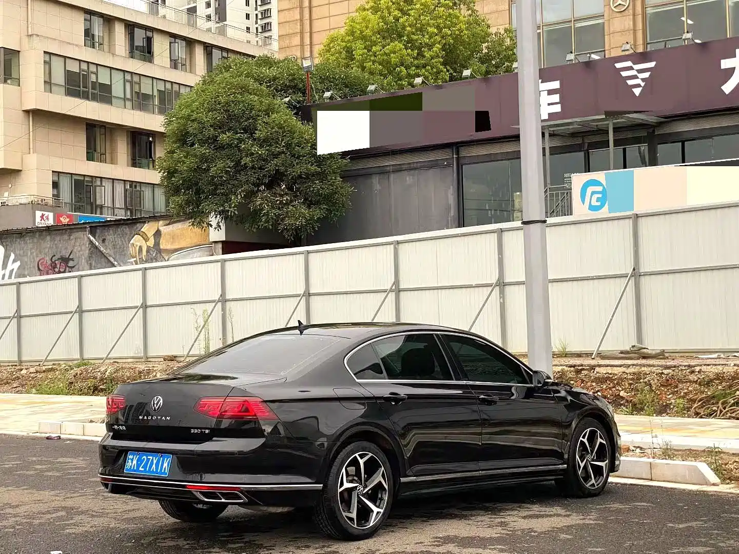 صورة 9 - Volkswagen Magotan