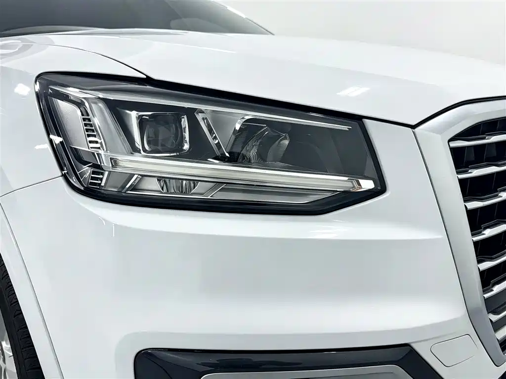 Audi Q2L 2018 2018 35 TFSI Fashion Dynamic China V