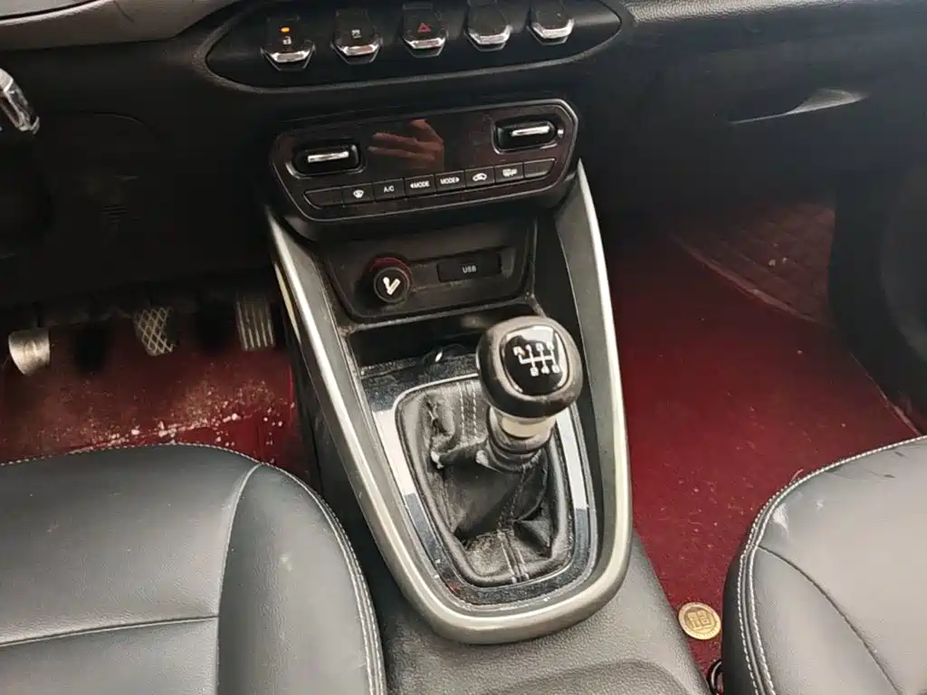 Baojun 510 2019 2019 1.5L Manual Lexiang Version China V