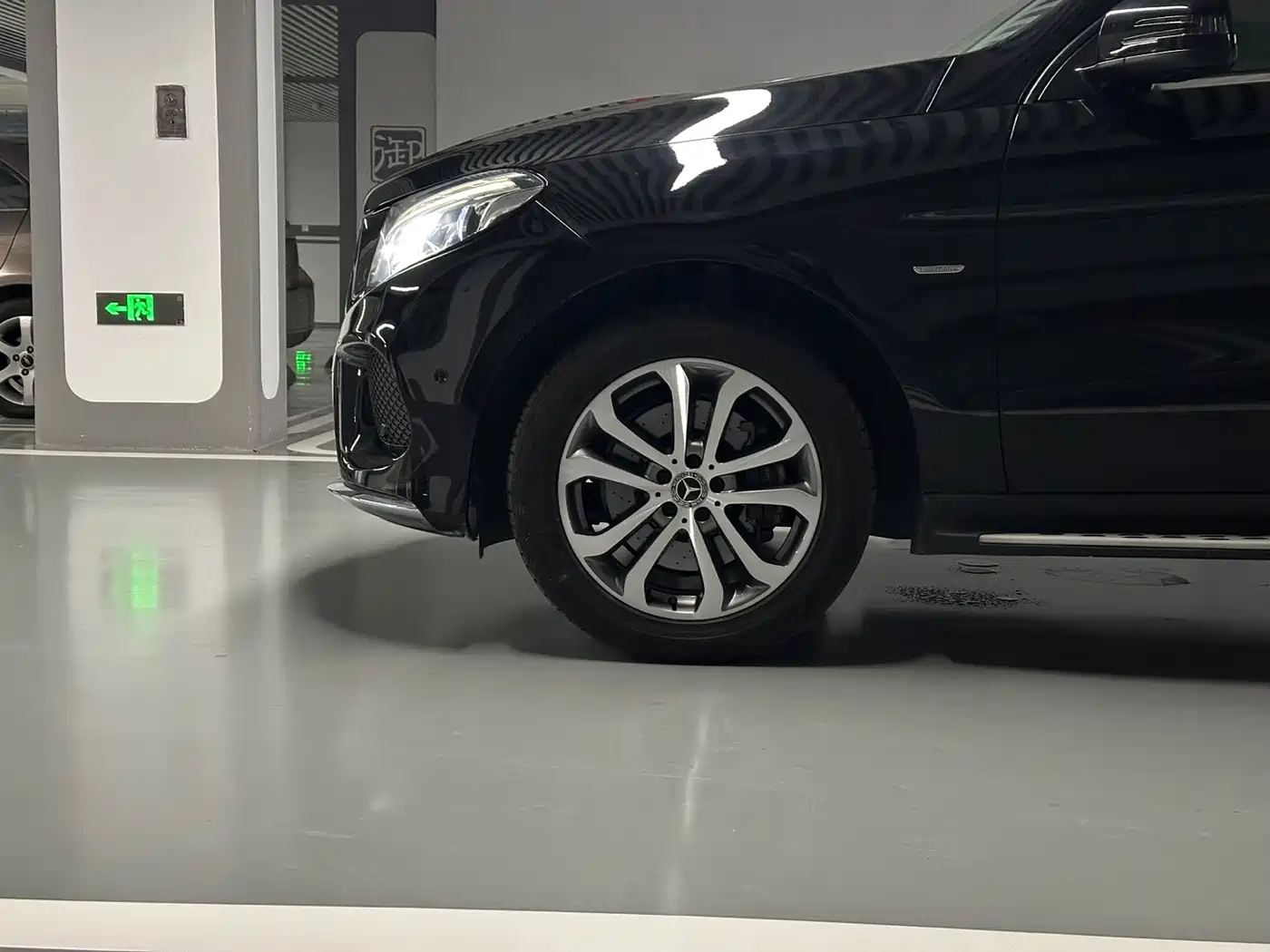 Mercedes-Benz GLE 2018 GLE 320 4MATIC Dynamic Ultimate Edition фото 5