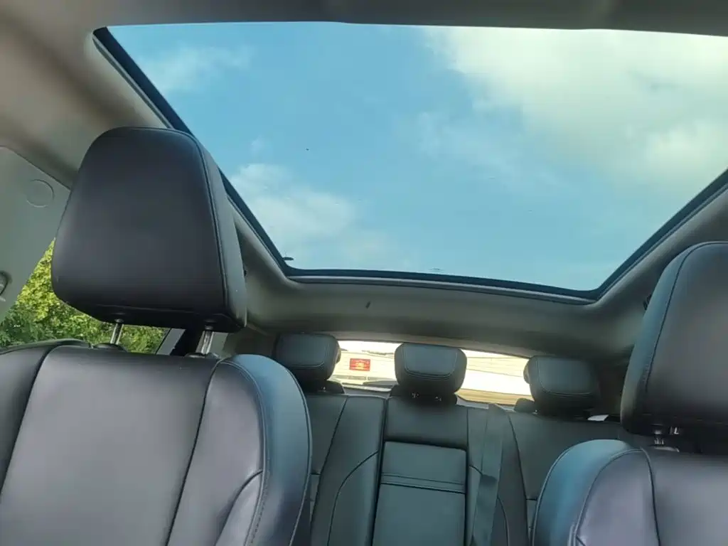 WEY VV5 2017 2017 2.0T Super Luxury Model