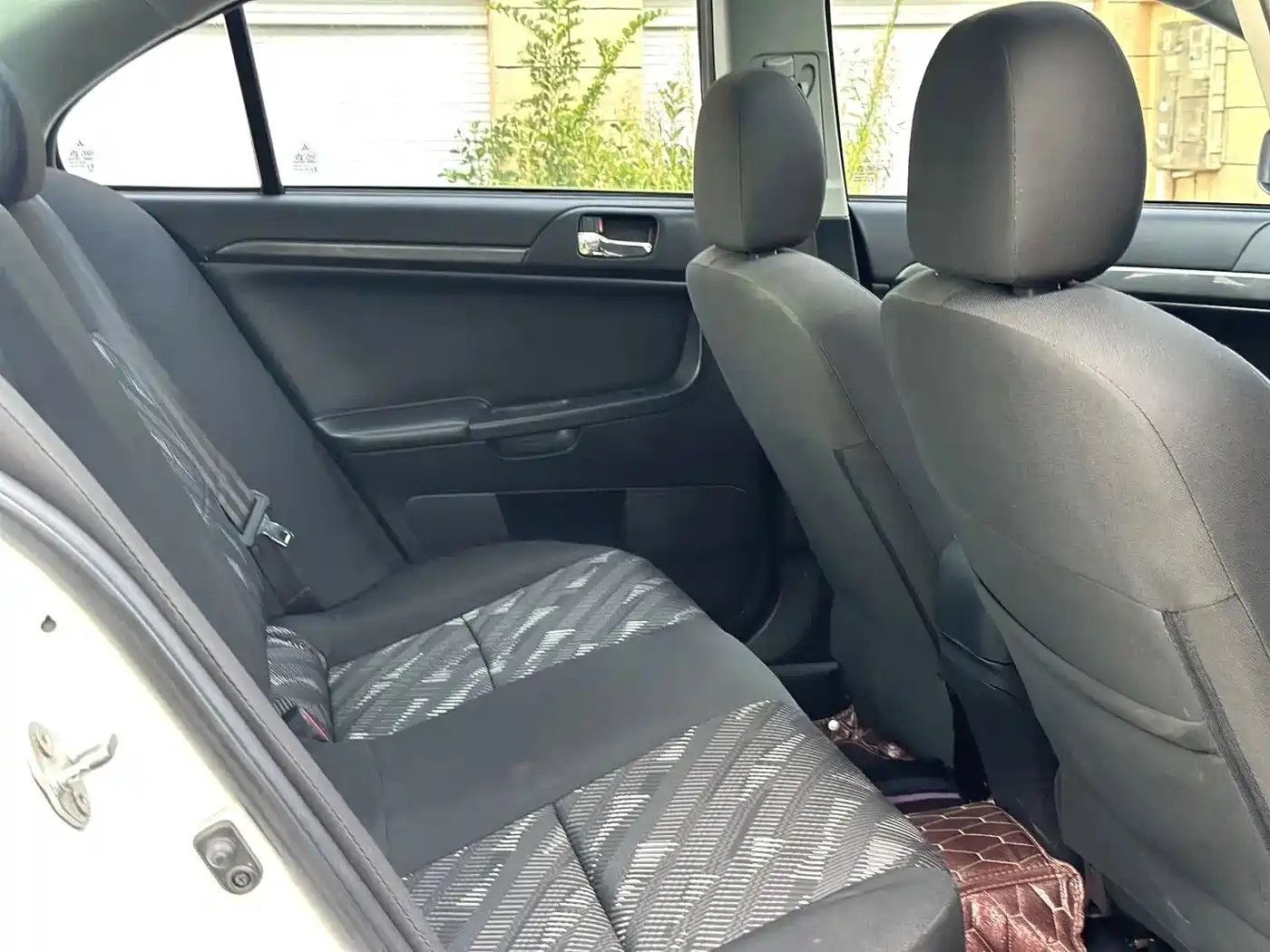 Mitsubishi Lancer EX 2012 Zhishang 1.8L Manual Luxury фото 5