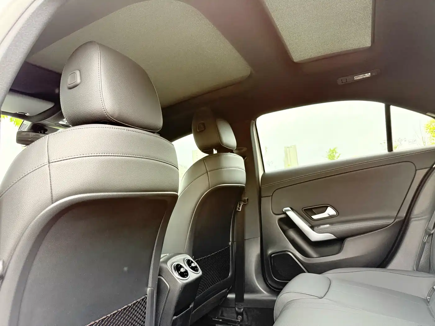 Фото 10 - Mercedes-Benz A-Class
