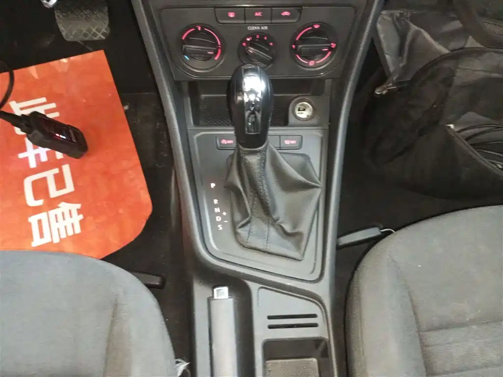 Volkswagen Lavida 2019 Lavida Start 1.5L Auto Trend (China VI) фото 11