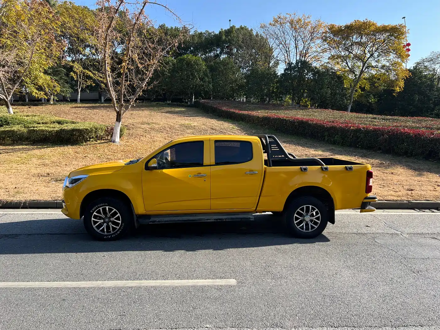 Isuzu TAGA Daka 2022 2021 1.8T Petrol Manual 2WD Ultra Luxury Long Wheelbase CE18