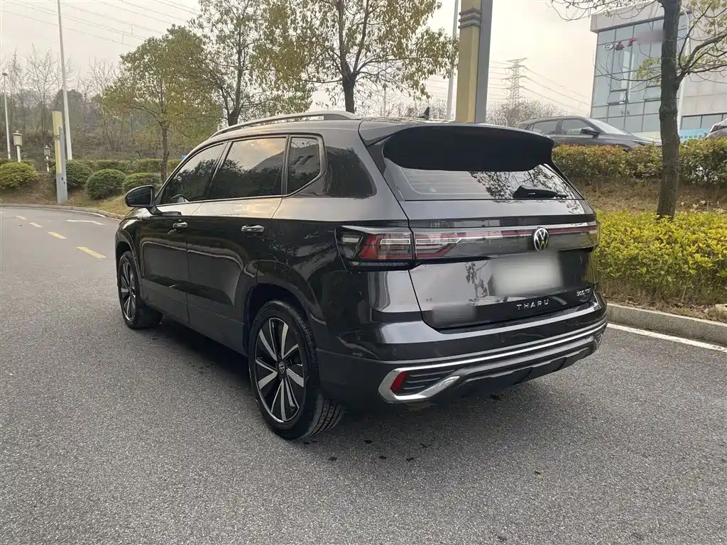 Volkswagen Tharu 2023 300TSI 2WD Bright Moon Edition фото 25