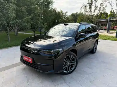 Leapmotor C16