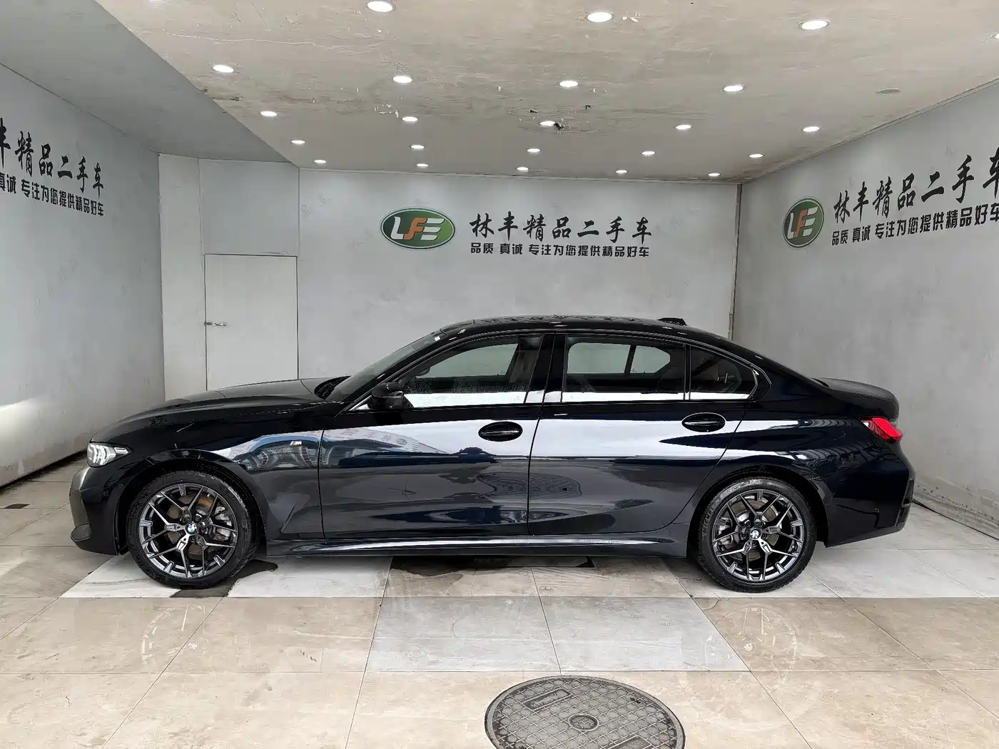 BMW 3 Series 2025 330Li M Sport Night Edition фото 5