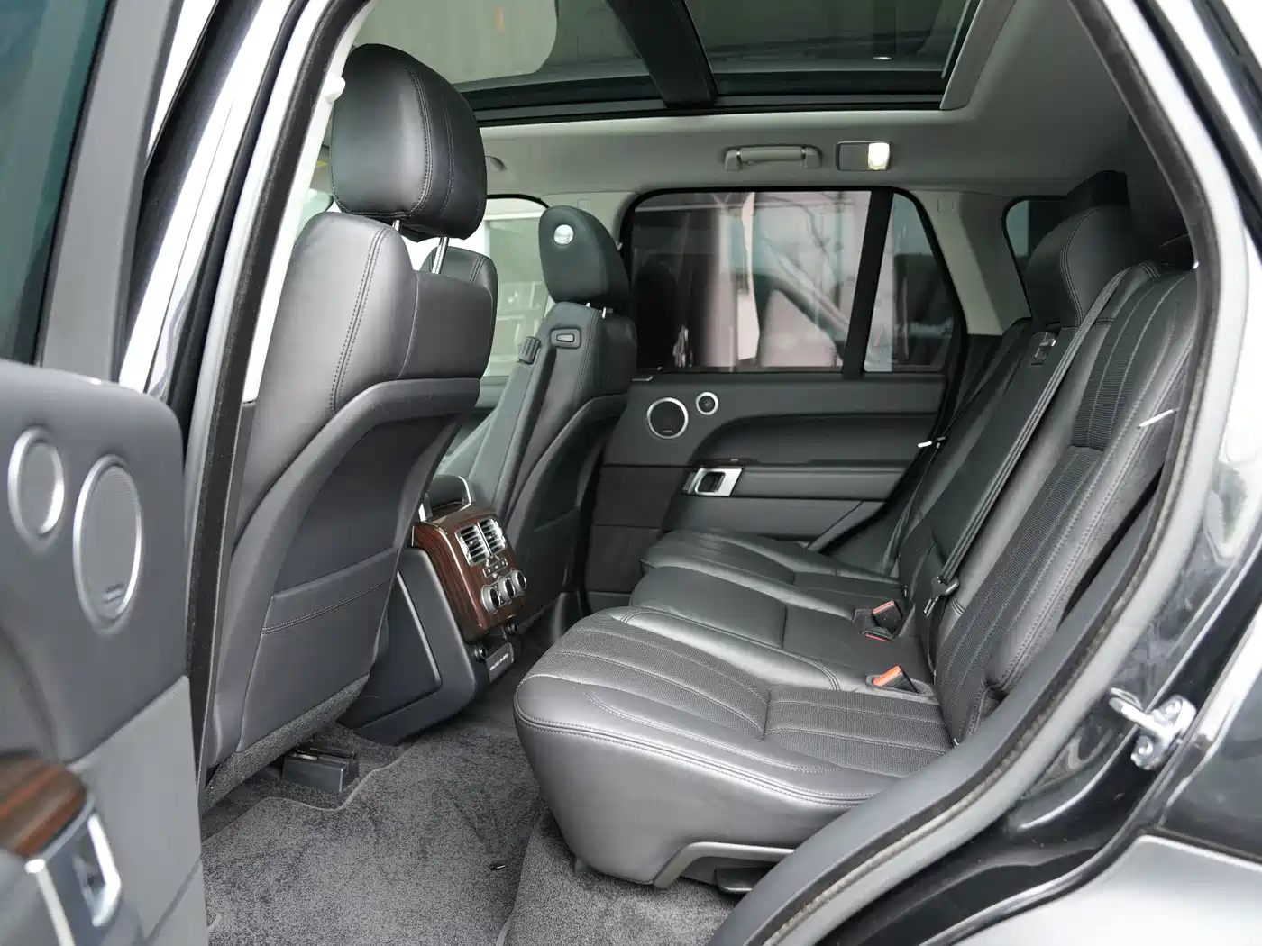 Land Rover Range Rover 2016 3.0 SC V6 Vogue фото 6