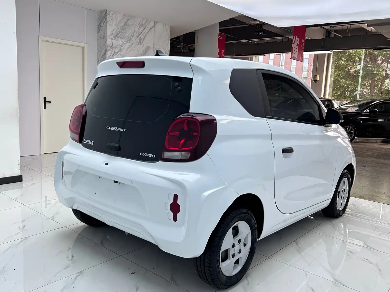 Фото 7 - Roewe Clever