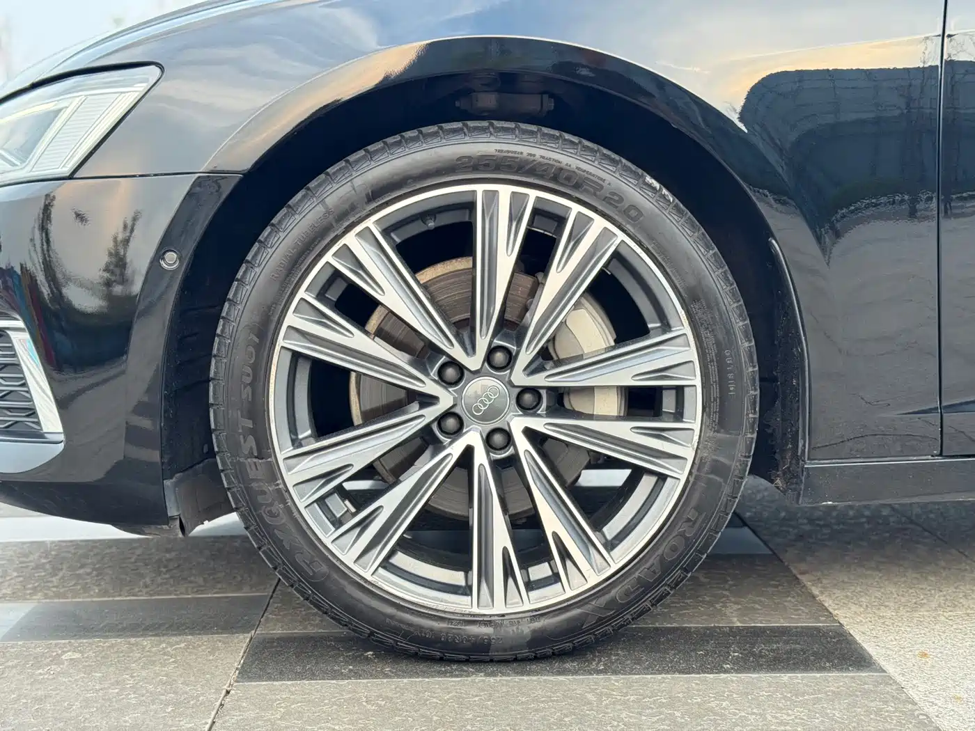 Фото 6 - Audi A6L