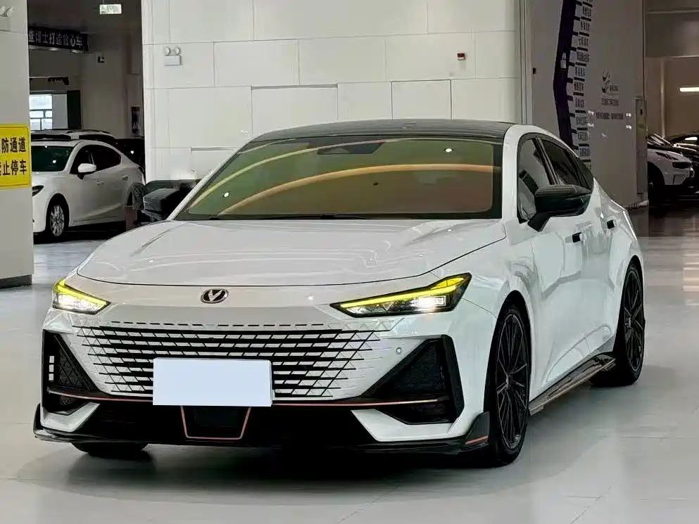 Changan UNI-V