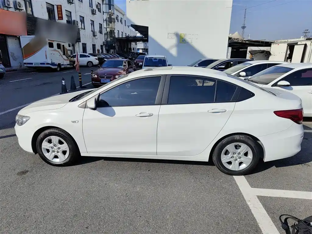 Chevrolet Cavalier 2019 320 Auto Sunroof Enjoyment Edition фото 21