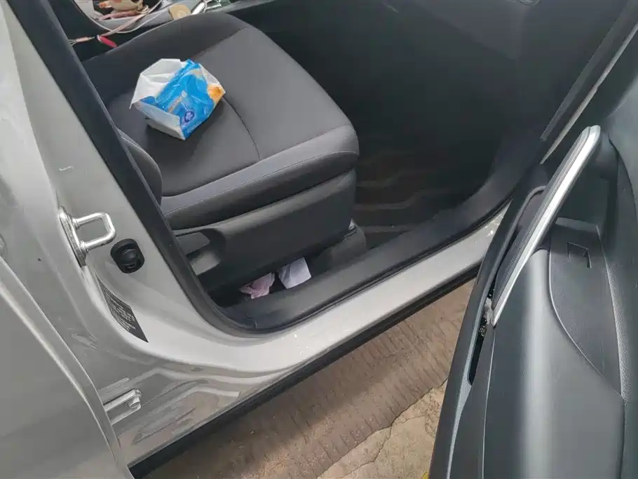 Toyota Corolla Cross 2022 2.0L Elite Edition фото 8