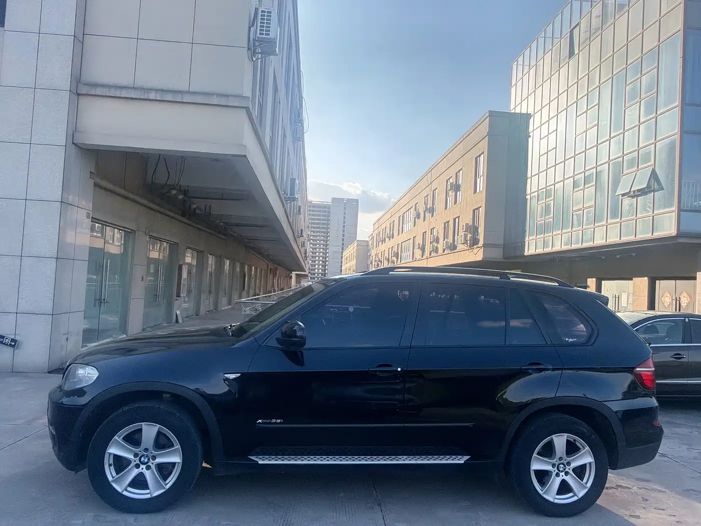 BMW X5 (Import) 2011 2011 xDrive35i Luxury Edition