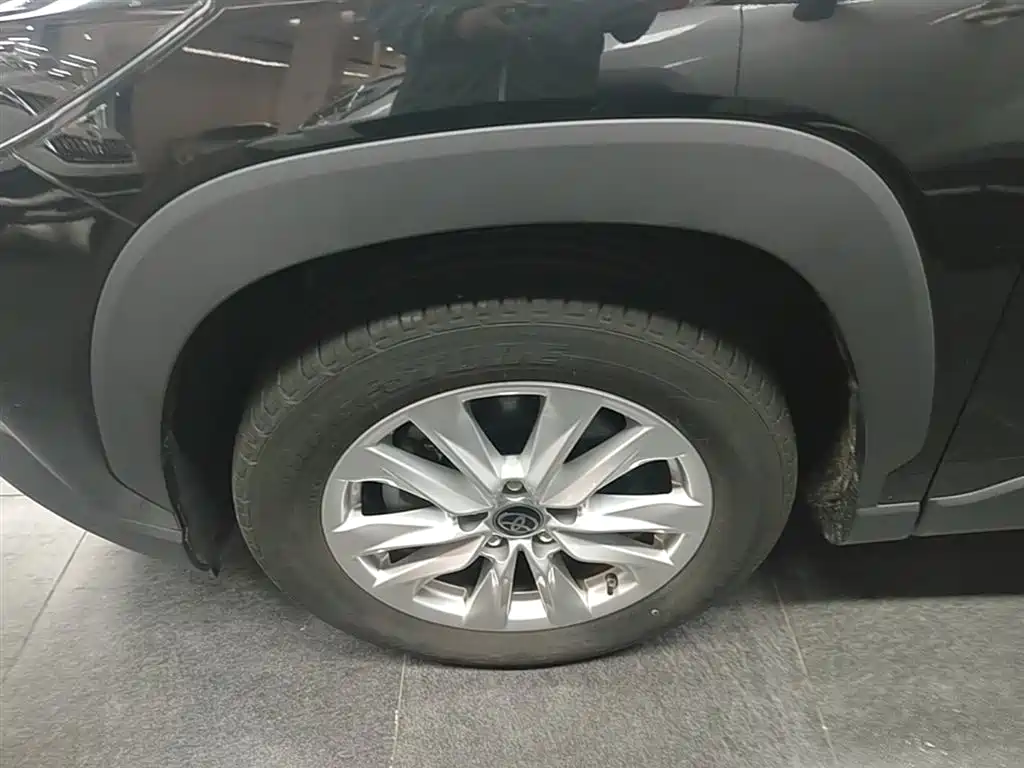 Toyota Corolla Cross 2023 2.0L Pioneer Edition фото 23