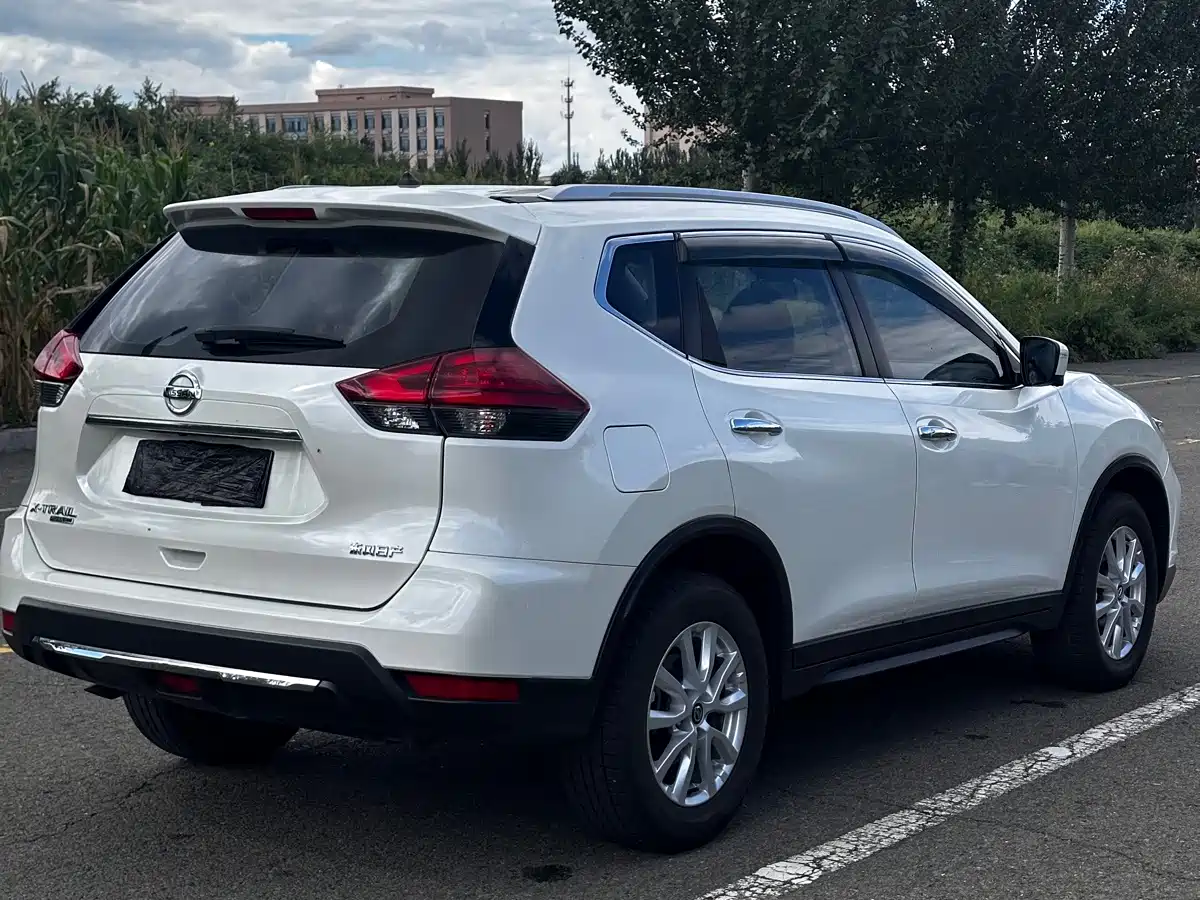 Nissan X-Trail, миниатюра 7