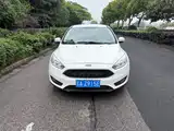 Фото 2 - Ford Focus