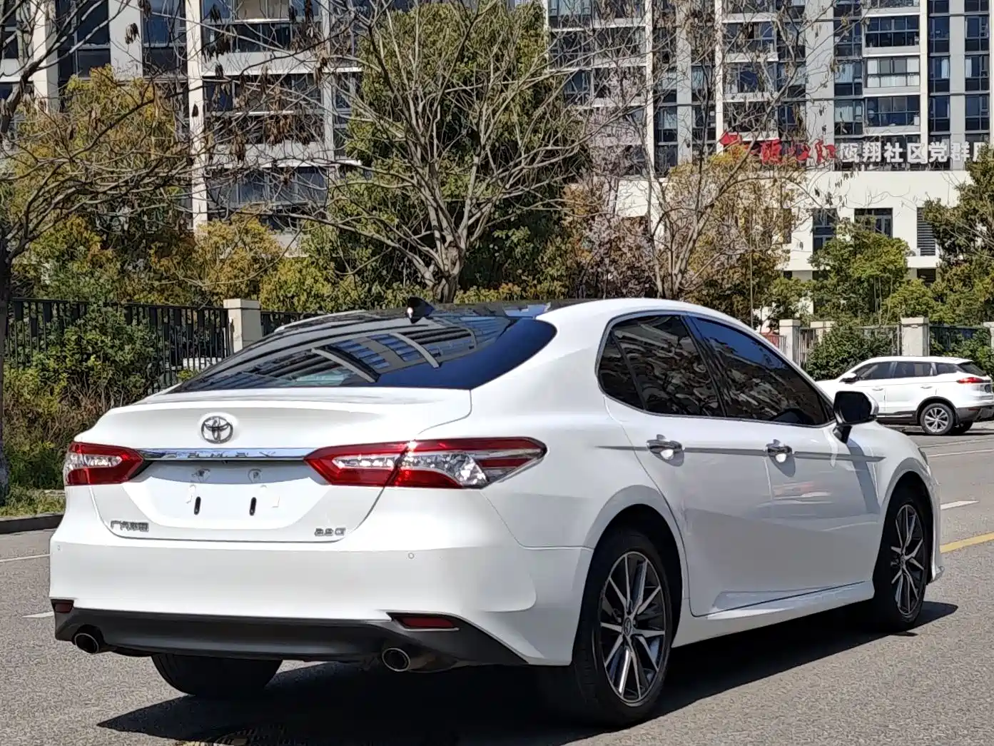 Toyota Camry 2021 2.5G Luxury Edition фото 5