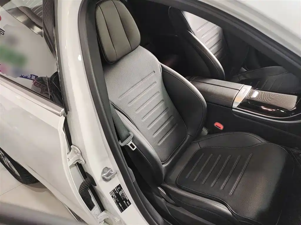 Mercedes-Benz C-Class 2022 C 200 L Sport Version фото 25