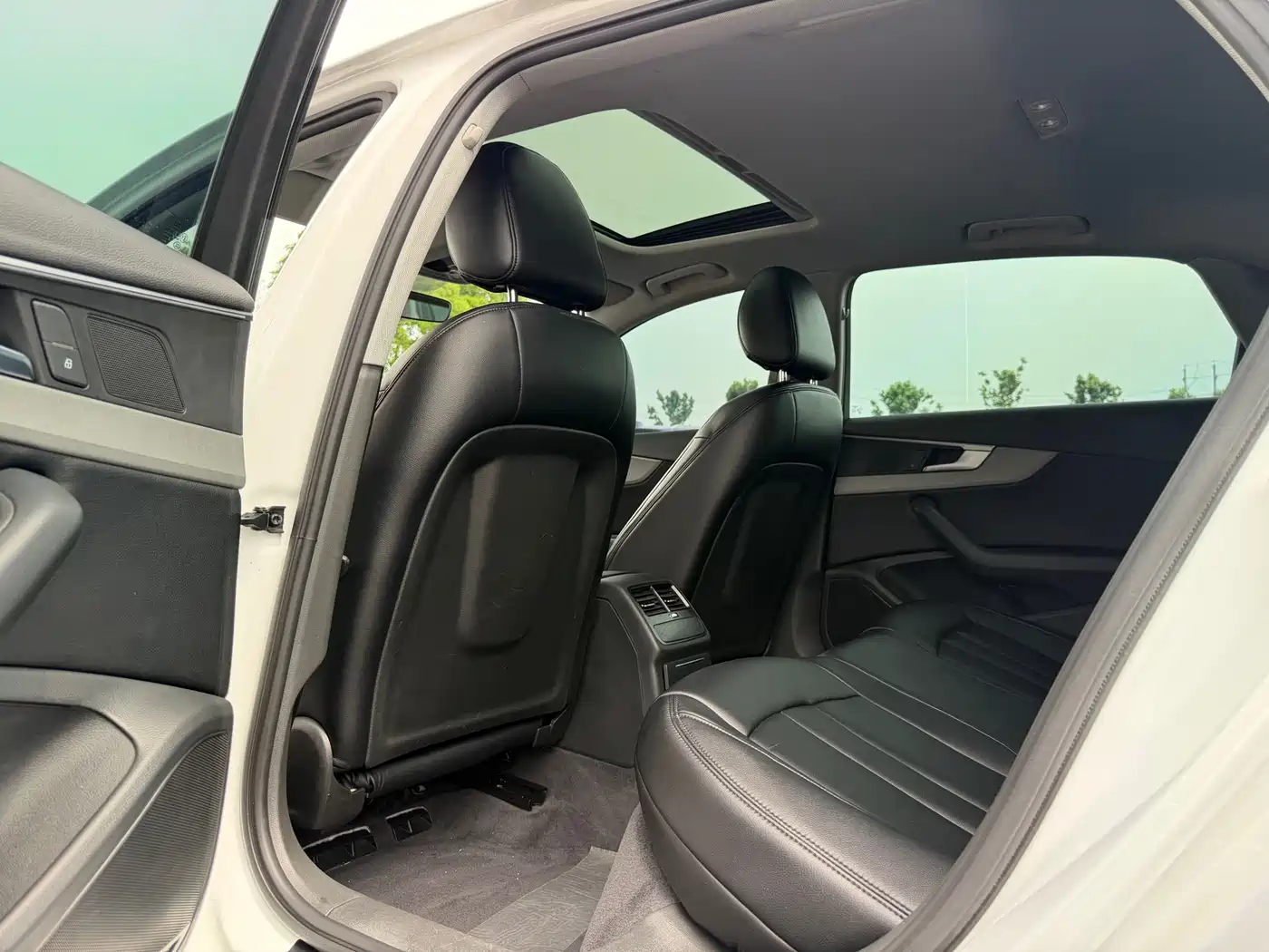 Audi A4L 2019 40 TFSI Progressive (China VI) фото 11