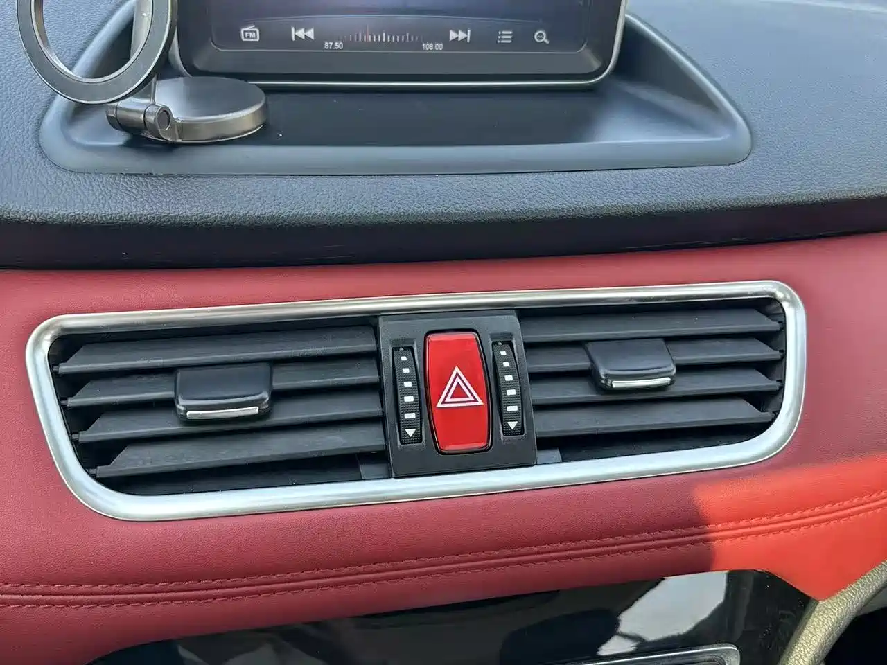 Haval H1 2015 1.5L AMT Luxury фото 9