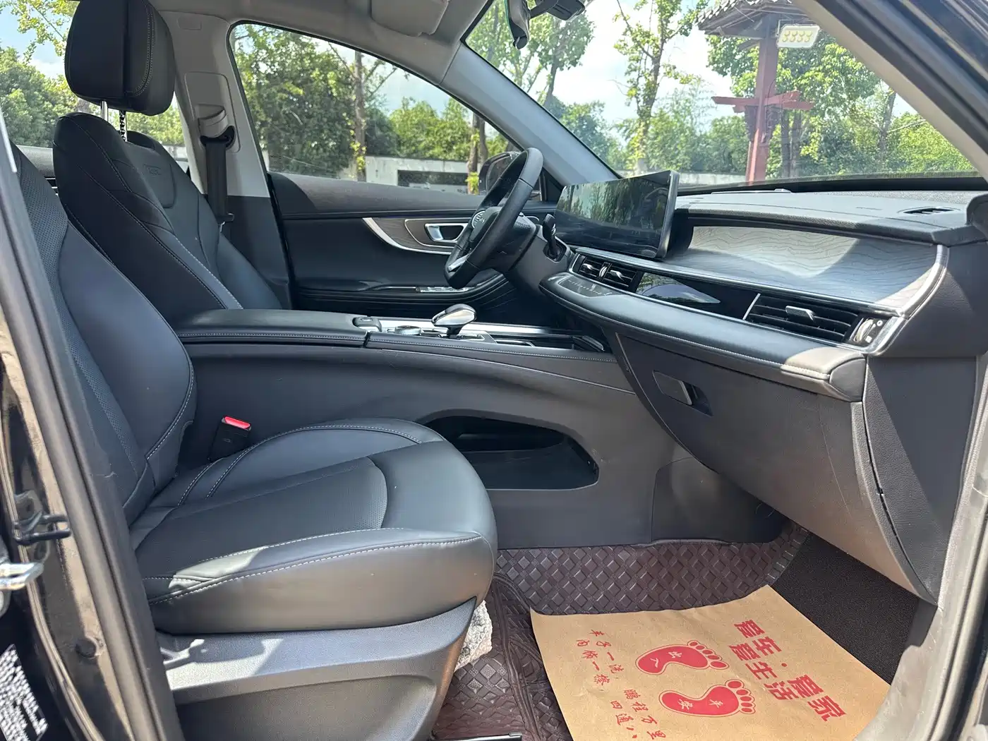 Chery Tiggo 8 PRO 2022 2022 290T 2WD Sky Dome Version 5-Seater