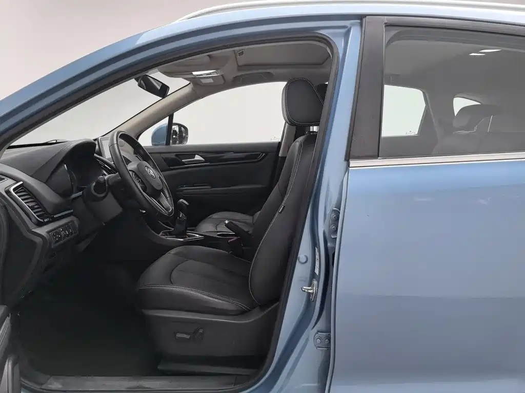Dongfeng Aeolus Dongfeng Fengshen AX5 2019 2017 1.4T Manual QuXiang