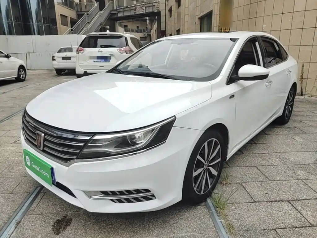 Фото 2 - Roewe i6